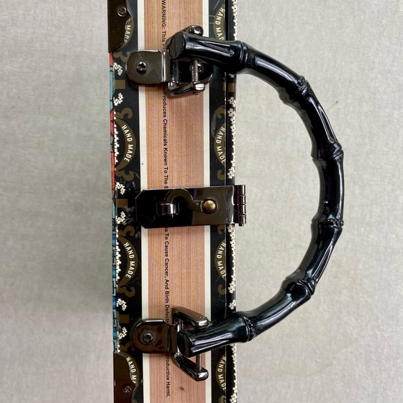 Unique cigar box purse - Picture 3 of 4